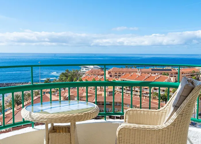 Renovated Panoramic Seaview Vistas 公寓 阿罗纳