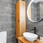 Renovated Panoramic Seaview Vistas *