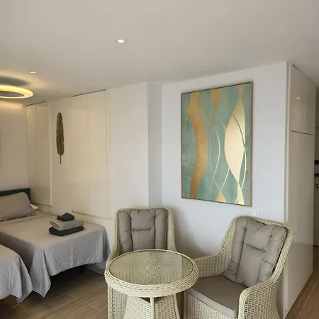 Lejlighed Renovated Panoramic Seaview Vistas *