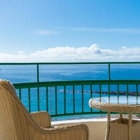Renovated Panoramic Seaview Vistas